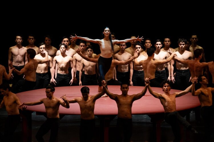 Bolero, un tributo a la danza universal y al talento mexicano