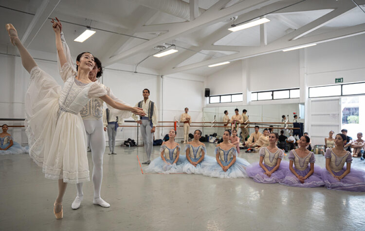 Regresa Coppélia al Palacio de Bellas Artes