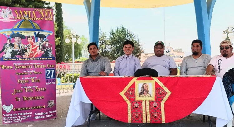 Se presentó en Santa Ana Ahuehuepan, Hidalgo, el Festejo Taurino de Feria