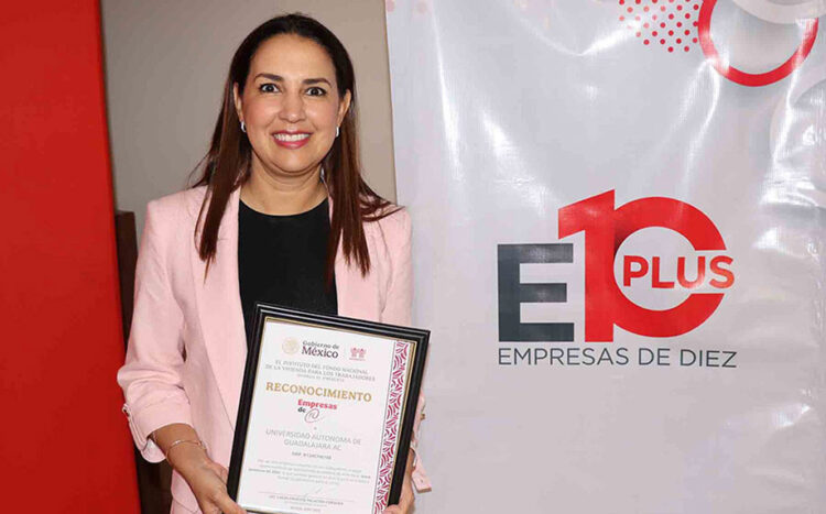UAG recibe por segundo año consecutivo el distintivo “Empresa de Diez” del Infonavit