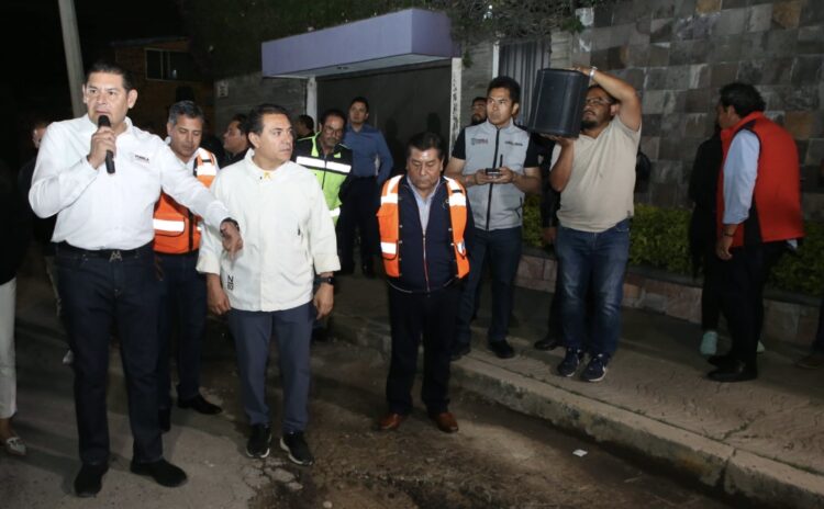 Bachetón trabaja 24 hrs para dignificación de vialidades