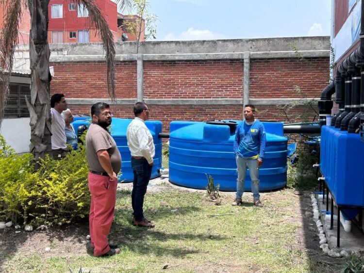 Técnica 102 de San Jorge enfrenta escasez de agua