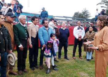 Tepetzala y José Luis Angelino triunfan en Atlangatepec
