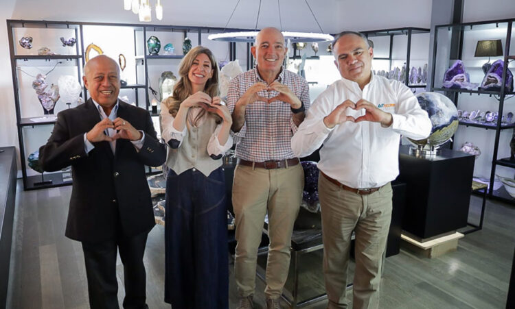 UTTECAM firma convenio con Parque Industrial de Tehuacán