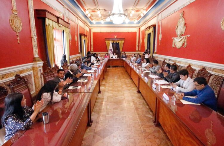 Celebra SEDIF primera sesión del Comité de Atención a Personas con Discapacidad
