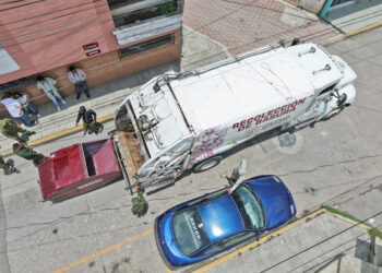 Arranca Omar Muñoz programa piloto de instalación de contenedores de basura en Cuautlancingo