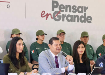 El Gobernador Armenta instruye a Anticorrupción retome carpetas de investigación del Teleférico, Museo Barroco y Banco Accendo