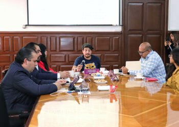 Fortalece Comisión de Juventud y Deporte formato para reconocimientos a luchadores poblanos