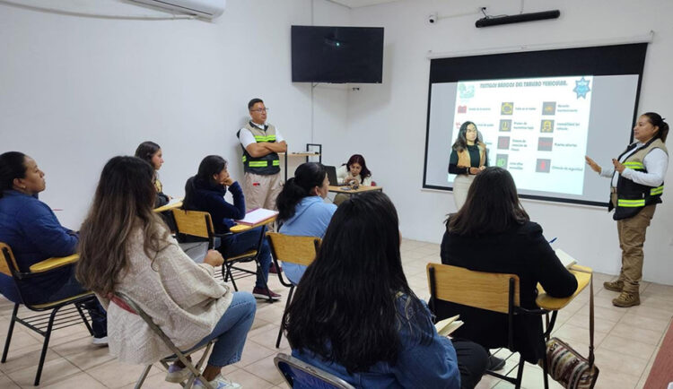 San Pedro Cholula reconoce a las mujeres al volante con acciones que impulsan su autonomía