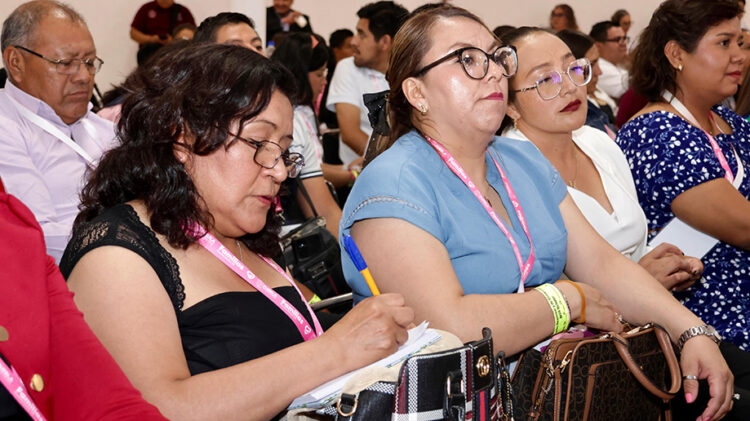 SEDIF promueve Casas Carmen Serdán y del Abue entre DIF Municipales