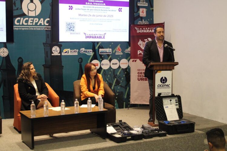 Refuerza Gobierno de la Ciudad seguridad en obras con capacitación técnica especializada
