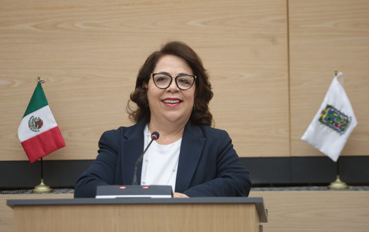 Presentan en Congreso iniciativa para alfabetización digital de adultos mayores