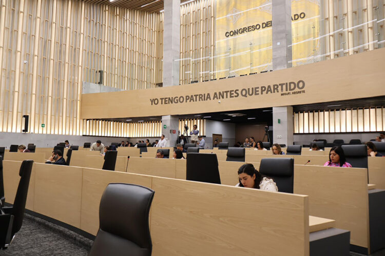 Leyes justas respetando los derechos humanos son responsabilidad de un legislador: JLF