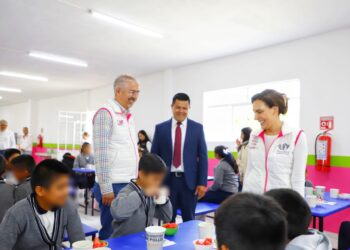 Entregan Marielise Budib y Grupo Bachoco dignificación de comedor escolar en San Miguel Espejo