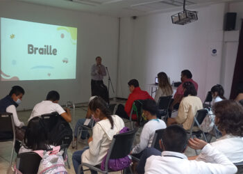 Niños y jóvenes con discapacidad visual vivirán el arte en el Museo UPAEP