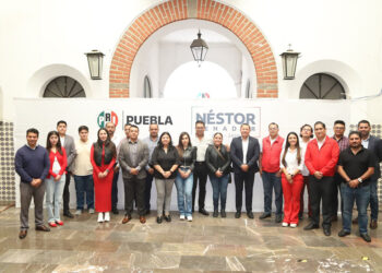 Propone PRI trámite de titulación gratuito