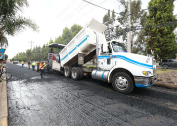 Avanza rehabilitación de laterales de la Recta a Cholula; paz, bienestar y conectividad