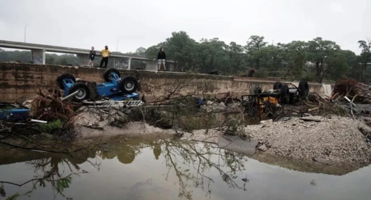 Ya son más de 109 las muertes y 161 desaparecidos en Texas