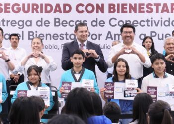 Seguridad y desarrollo educativo con Becas de Conectividad Digital