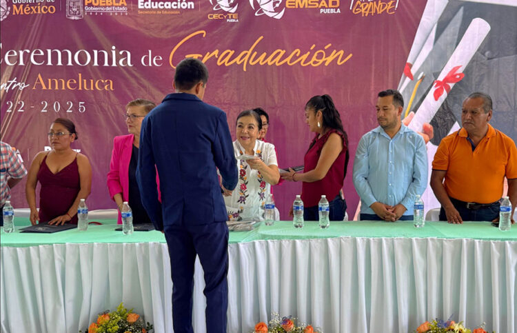 CECyTE Puebla forma generaciones con orden y vocación