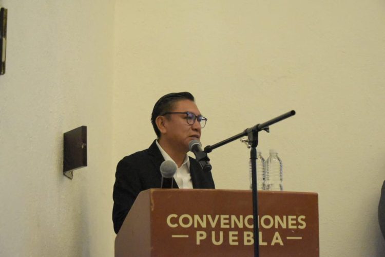 La construcción de un entorno laboral digno es tarea de todos: JLF