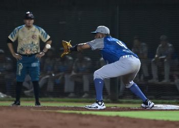 Con el triunfo de tigres sobre los pericos se empata la serie en Cancún