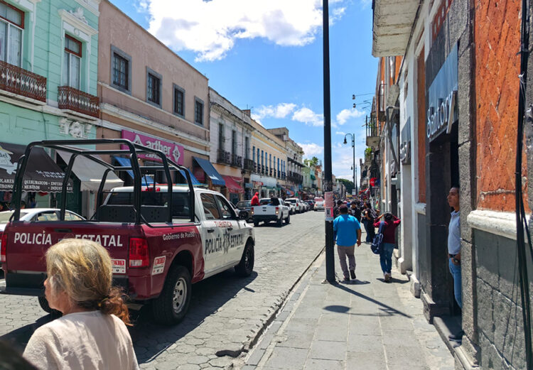 Reabre Gobierno de la Ciudad circulación en el CH; continúa el reordenamiento comercial y presencia policial