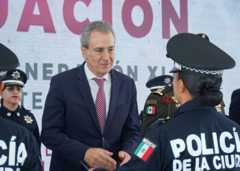Encabeza Pepe Chedraui graduación cadetes de la Academia de Formación y Profesionalización Policial de la SSC