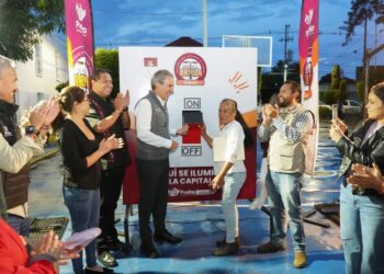 Con Puebla Brilla, Pepe Chedraui lleva luz y modernidad a San Pedro Zacachimalpa