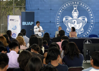 El Bachillerato 5 de Mayo, sinónimo de prestigio académico: Rectora Lilia Cedillo
