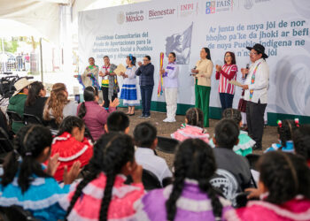 Presidenta Claudia Sheinbaum entrega 139.9 mdp del FAISPIAM a Pueblos Originarios de Querétaro