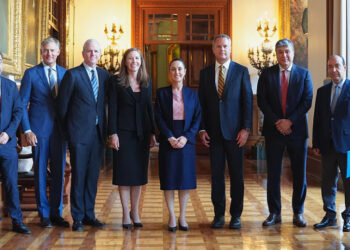 Walmart invertirá en México dentro del Plan México: Sheinbaum
