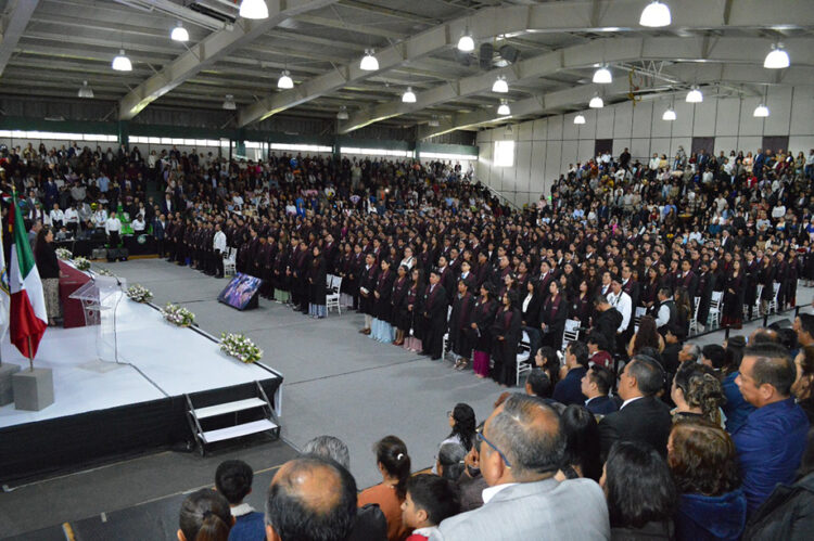 Universidad Tecnológica de Puebla consolida oferta académica con primera generación de maestrías