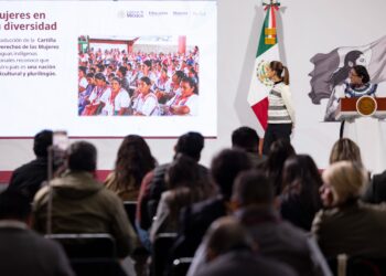 Día Internacional de las Mujeres Indígenas: Cartilla de Derechos de las mujeres se traduce a 35 lenguas originarias