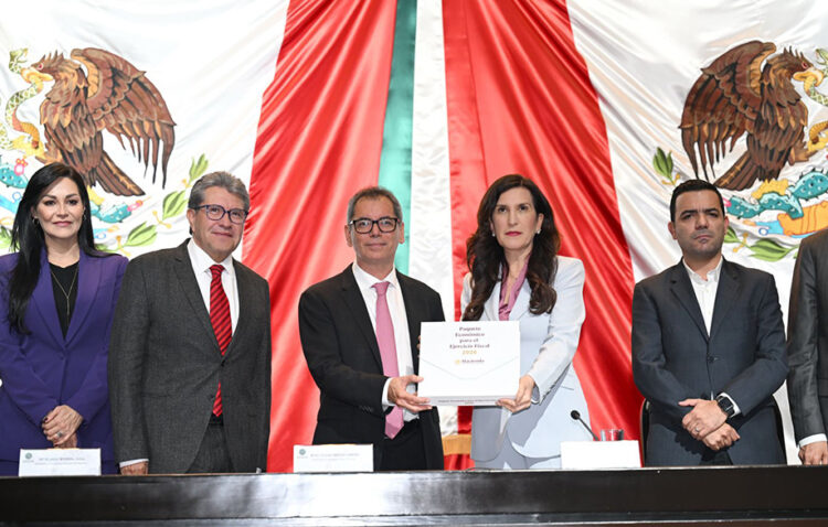 SHCP entrega Paquete Económico 2026 a la Cámara de Diputados