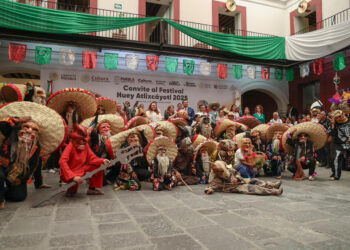 Huey Atlixcáyotl 2025, orgullo de Puebla, esencia del México profundo: Armenta