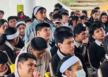 Realizan plática con jóvenes del Centro Educativo Tlanesse