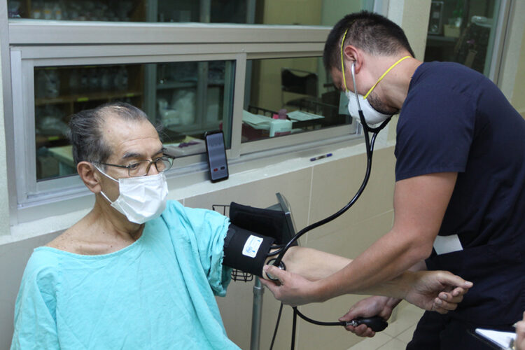 IMSS llama a la detección temprana de Mieloma Múltiple paraprevenir complicaciones; suma 106 detecciones en 2025  