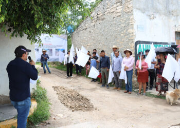 Edith Villa cumple con hechos a Santa Inés Ahuatempan