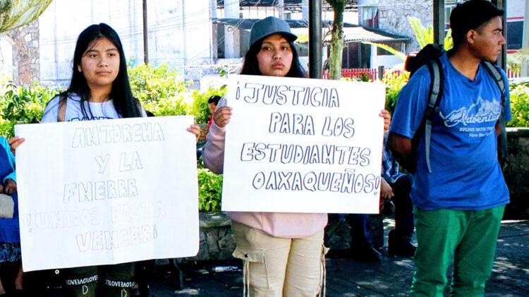 Jóvenes de la Sierra Norte se solidarizan con estudiantes de Oaxaca