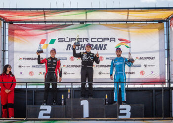 Mateo Girón, con debut perfecto y doble triunfo en la GTM Light