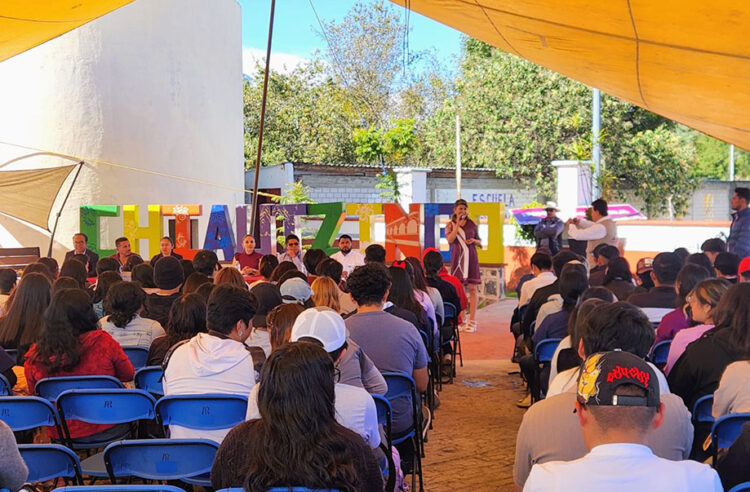 Becas de Conectividad reducen la brecha digital en estudiantes del Izta-Popo