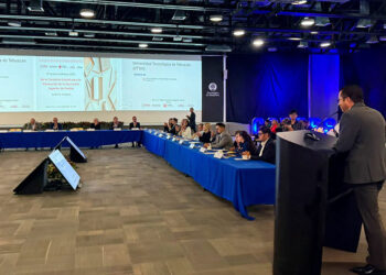 UTTehuacán participa en la 2ª Sesión Ordinaria 2025 de COEPES