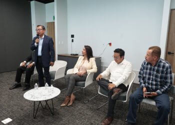 Realizan en el Congreso conversatorio sobre la “Historia del chile en nogada”