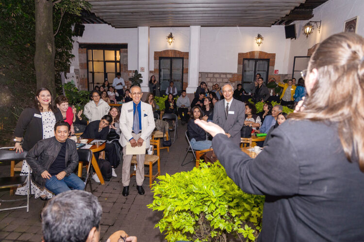 Servidor público del Gobierno de la Ciudad fue reconocido Ícono de la Integridad en CDMX