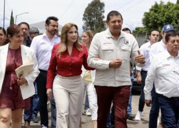 A toda máquina y con el respaldo de Gobierno de la República, Puebla recupera vialidades