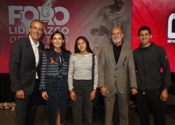 MariElise Budib y Pepe Chedraui inauguraron el Foro de Liderazgo Deportivo 2025