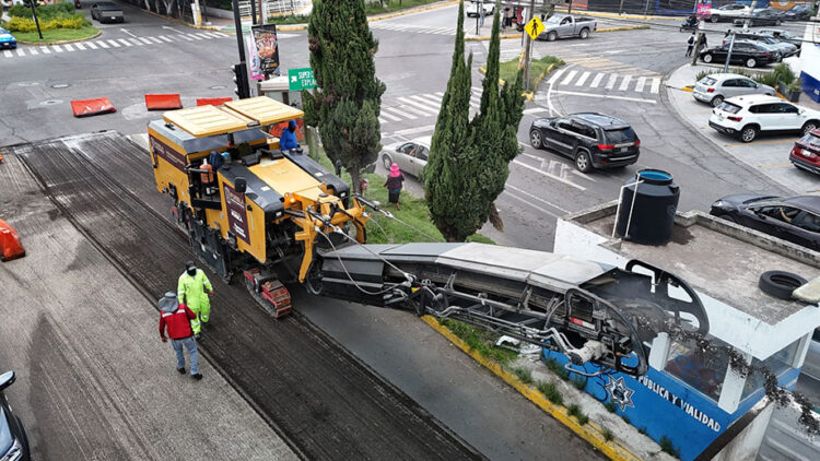 Con Módulos de Pavimentación Gobierno Estatal inicia rehabilitación del Camino Real a Cholula