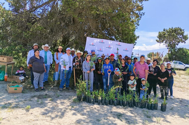 Reforesta Altosano Granjas Carroll en San Luis Atexcac, como parte de agenda con la ONU
