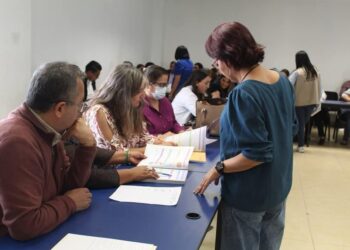 Secretaría de Educación rechaza fraudes en asignación de plazas